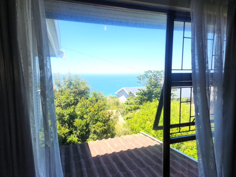 4 Bedroom Property for Sale in Dana Bay Western Cape